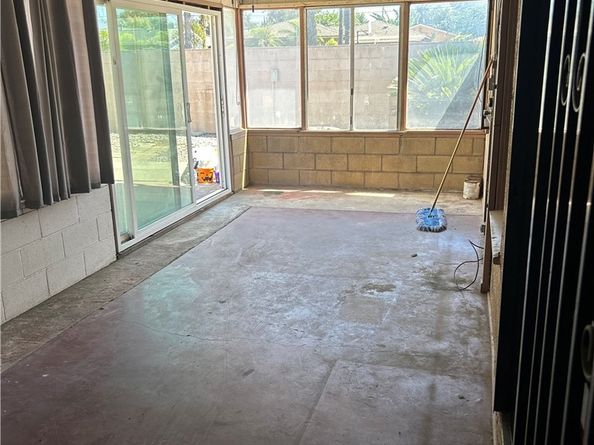 317 E Mason Street, Azusa CA 91702