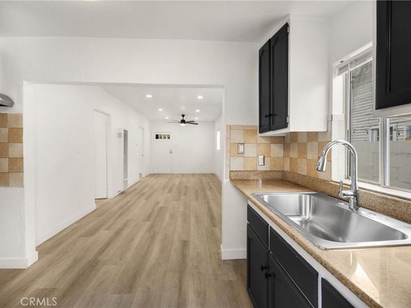 1257 E 51st, Los Angeles CA 90011