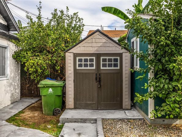 1257 E 51st, Los Angeles CA 90011