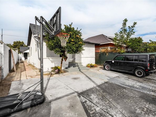 1257 E 51st, Los Angeles CA 90011