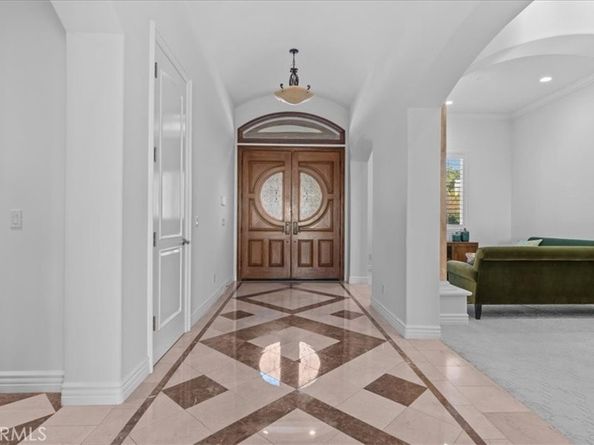 752 Valparaiso Drive, Claremont CA 91711