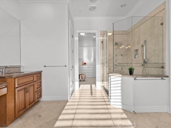 752 Valparaiso Drive, Claremont CA 91711