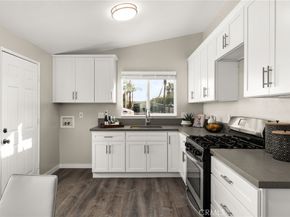 1422 Armsley Square, Ontario CA 91762