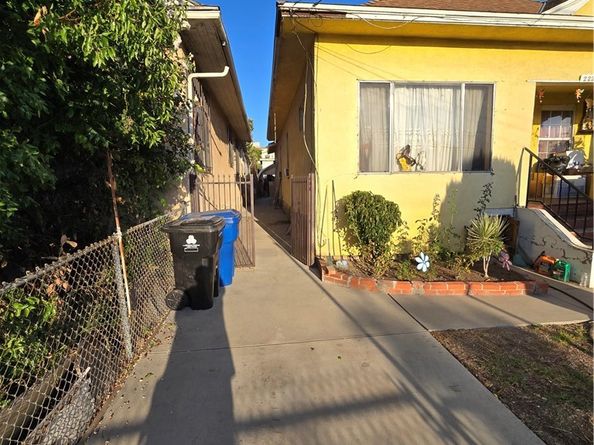 2222 Gates, Lincoln Heights CA 90031
