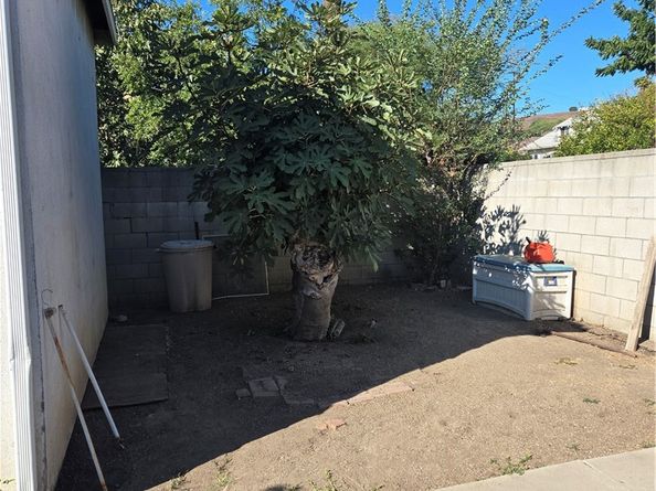 2222 Gates, Lincoln Heights CA 90031