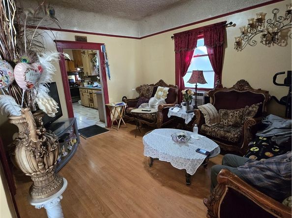 2222 Gates, Lincoln Heights CA 90031