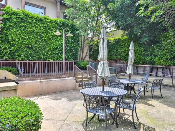 1408 S California Avenue C, Monrovia CA 91016