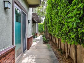 1408 S California Avenue C, Monrovia CA 91016