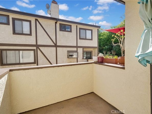 29 S Vinedo Avenue 4, Pasadena CA 91107