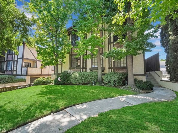 29 S Vinedo Avenue 4, Pasadena CA 91107