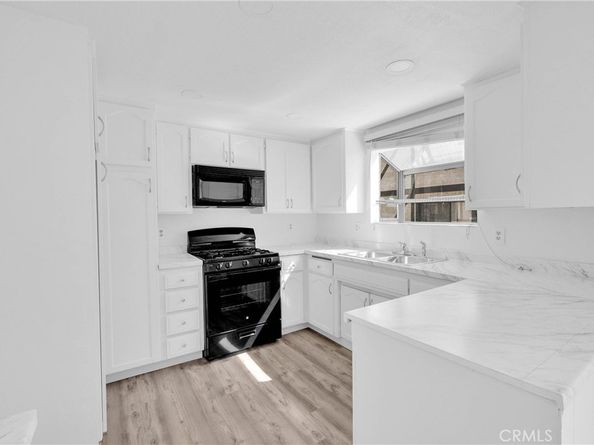 29 S Vinedo Avenue 4, Pasadena CA 91107