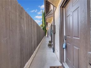 29 S Vinedo Avenue 4, Pasadena CA 91107