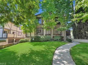 29 S Vinedo Avenue 4, Pasadena CA 91107