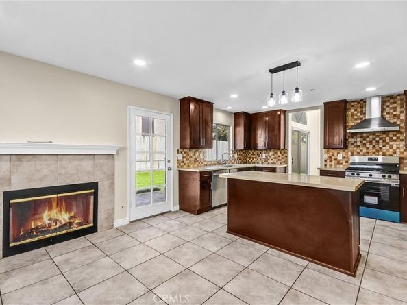 8051 Mcgregor Court, Fontana CA 92336