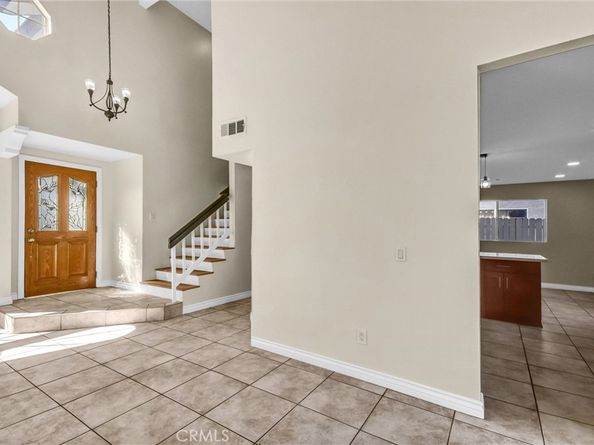 8051 Mcgregor Court, Fontana CA 92336