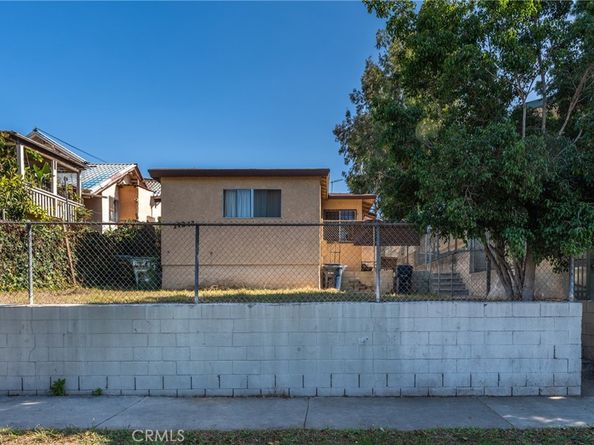 11242 S Budlong, Los Angeles CA 90044