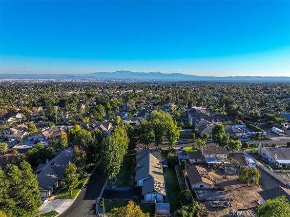 5848 Burlwood Court, Rancho Cucamonga CA 91701