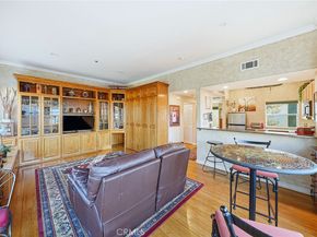 80 N Raymond Avenue 212, Pasadena CA 91103