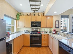 80 N Raymond Avenue 212, Pasadena CA 91103