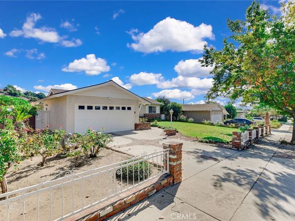 1168 N Soldano Drive, Azusa CA 91702