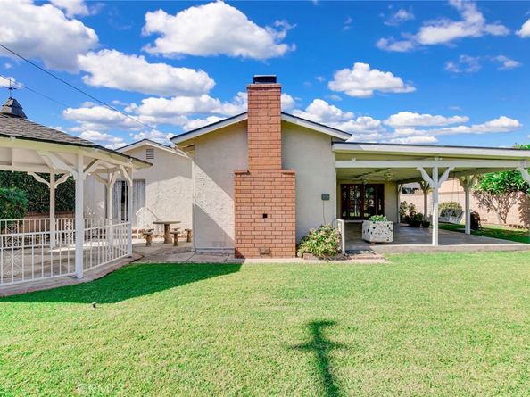 1168 N Soldano Drive, Azusa CA 91702
