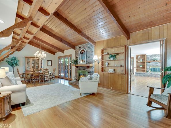 1168 N Soldano Drive, Azusa CA 91702