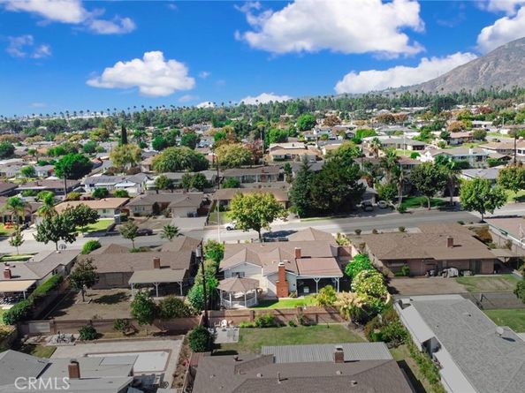 1168 N Soldano Drive, Azusa CA 91702