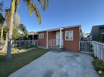 802 E 111th