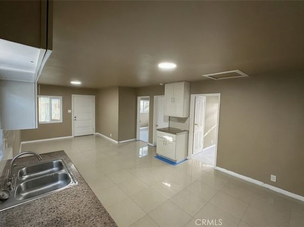 802 E 111th, Los Angeles CA 90059