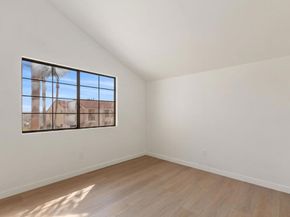 3160 Calle Viento, Carlsbad CA 92009