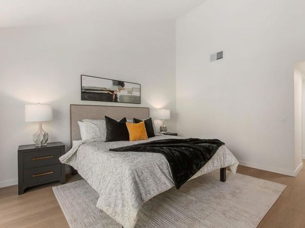3160 Calle Viento, Carlsbad CA 92009