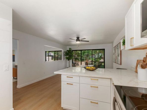 3160 Calle Viento, Carlsbad CA 92009
