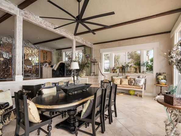 200 Neptune Avenue, Encinitas CA 92024