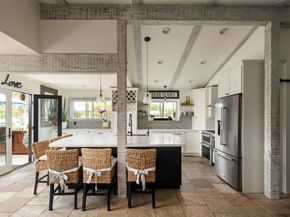 200 Neptune Avenue, Encinitas CA 92024