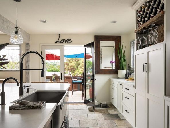 200 Neptune Avenue, Encinitas CA 92024