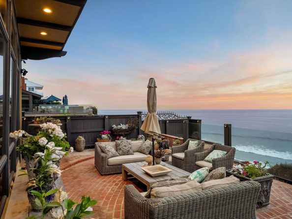 200 Neptune Avenue, Encinitas CA 92024