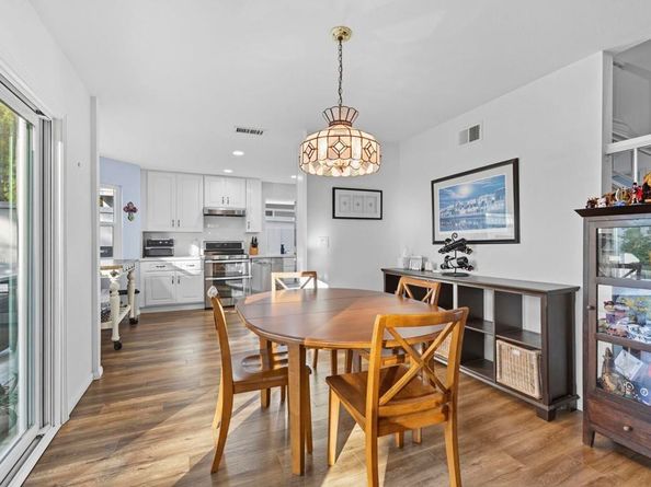 7925 Calle Madrid, Carlsbad CA 92009