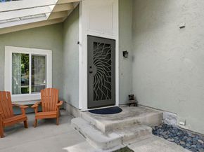 7925 Calle Madrid, Carlsbad CA 92009