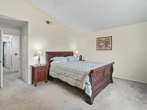 7925 Calle Madrid, Carlsbad CA 92009