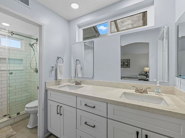 7925 Calle Madrid, Carlsbad CA 92009