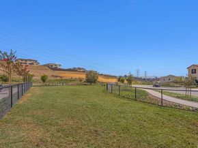 2964 Hayloft Place, Escondido CA 92029