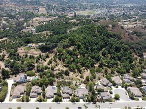 3135 E Valley Parkway, Escondido CA 92027