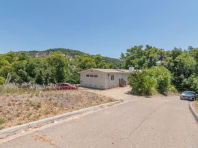 3135 E Valley Parkway, Escondido CA 92027