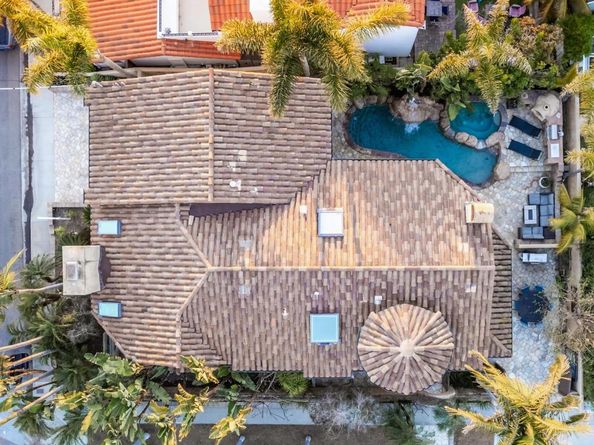 112 La Veta Avenue, Encinitas CA 92024