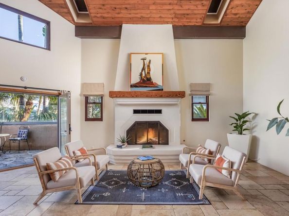 112 La Veta Avenue, Encinitas CA 92024