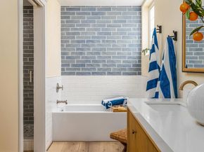823 Kalpati Circle 101, Carlsbad CA 92008