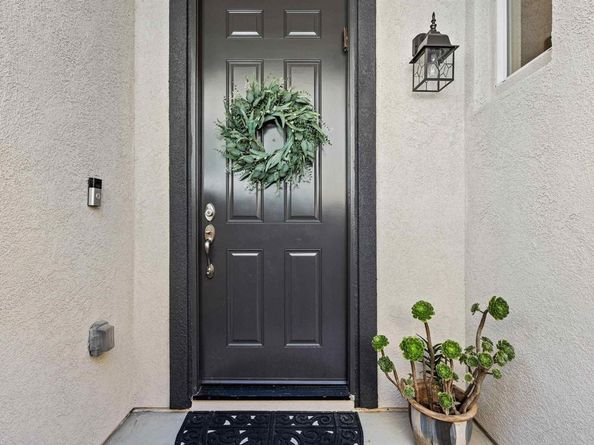 2419 Badger Lane, Carlsbad CA 92010