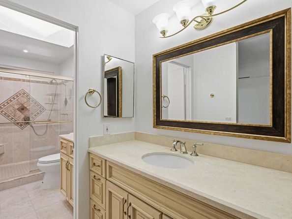 17765 Corte Erizo, San Diego CA 92128