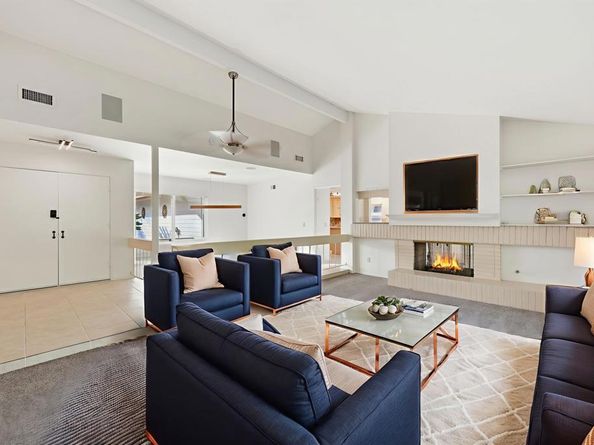 17765 Corte Erizo, San Diego CA 92128