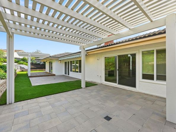 17765 Corte Erizo, San Diego CA 92128